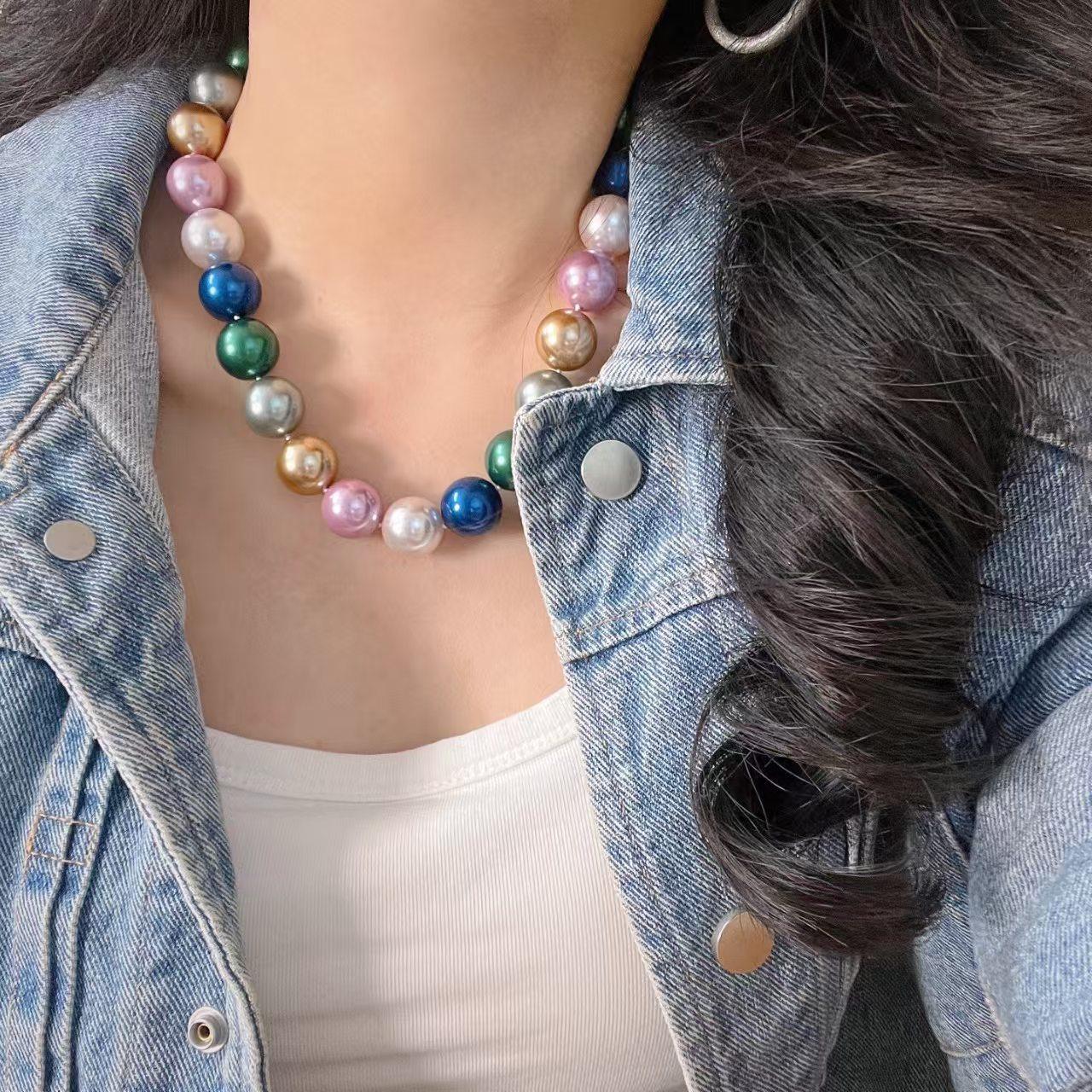 Vintage 16Mm Large Granular Colored Malachite Green Tahitian Morandi Artificial Crystal Pearl Necklace Lock