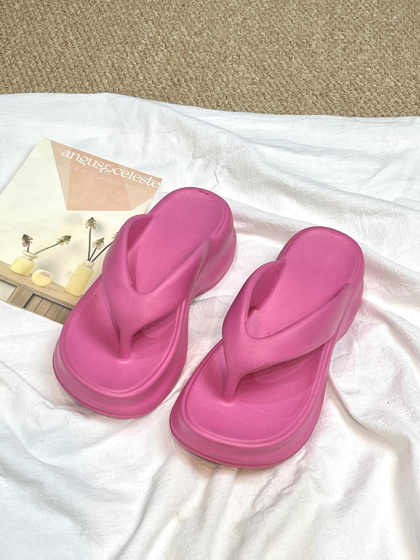 

Новые шлепанцы, женская летняя обувь, летние прохладные шлепанцы на толстой подошве, для выхода на море 40/41 (recommended for 38/39 feet)