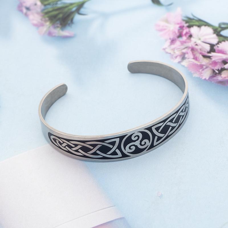 Viking Rune Triangle Knot Swivel Stainless Steel Open Cuff Bracelet