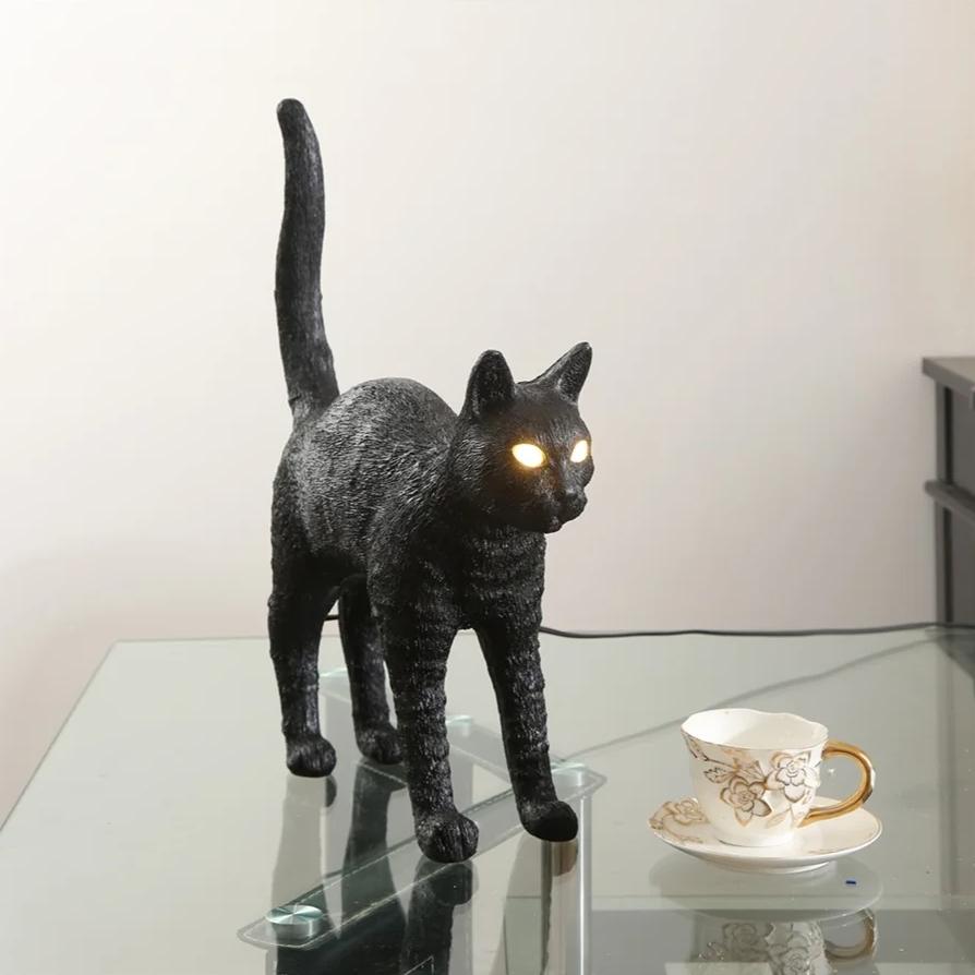 Nordic Resin Cat Night Light Table Lamps Italy Bedroom  Animal LED Desk Lamp Led Stand Light Fixture Home Decor Lighting