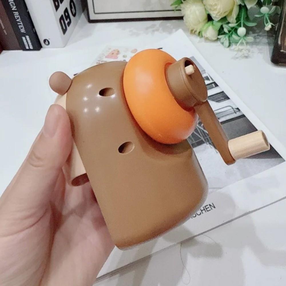 Hand-cranked Cartoon Pencil Cutter Single Hole Pencil Cutter Tool  Students