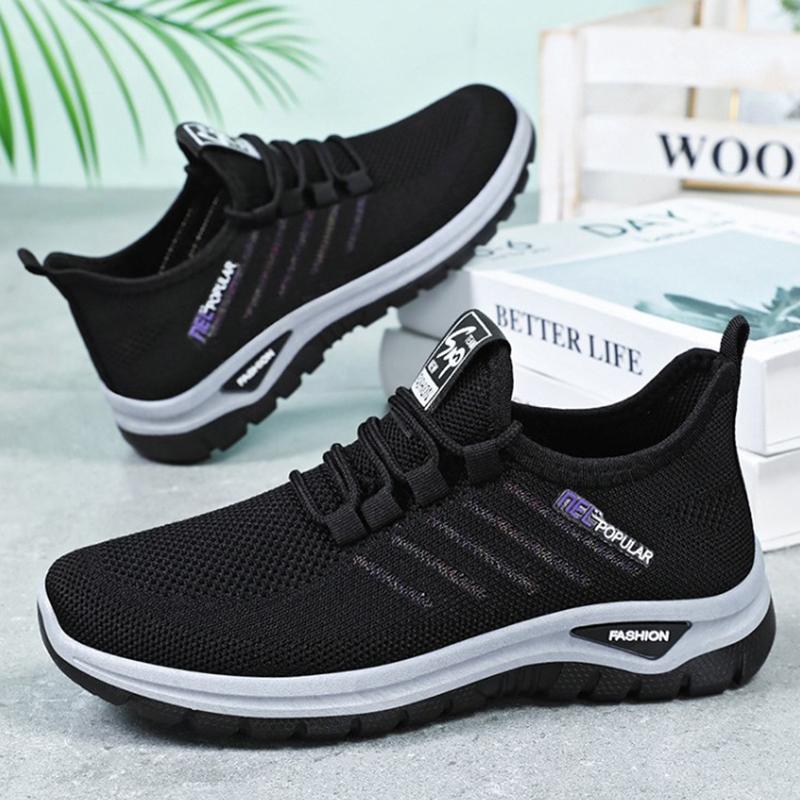 Herren Sportschuhe Sommer Neu Atmungsaktives Mesh Dünn Schwarz Sportschuhe Leicht Lässig Weiche Sohle Rutschfest Anti-Geruch Laufschuhe