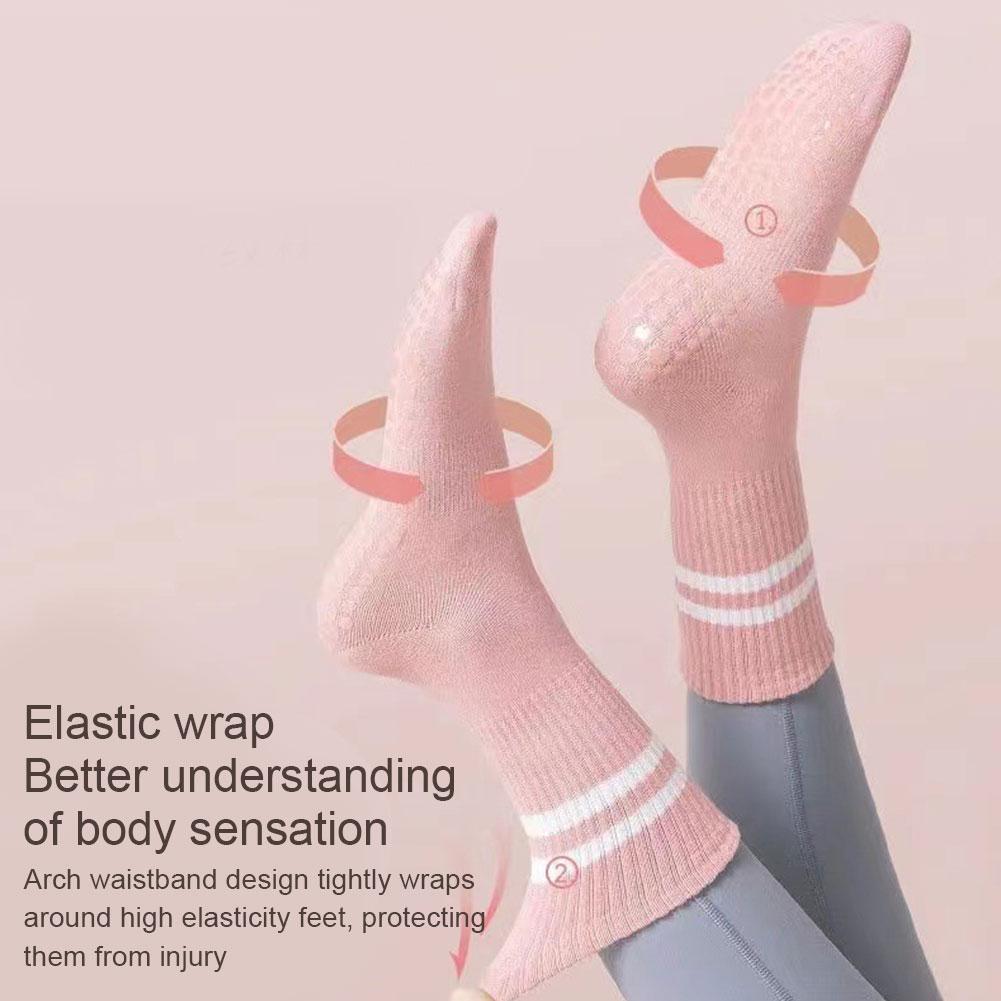 Chaussettes de sport en coton 8 couleurs, bas tube moyen, chaussettes de fitness d'intérieur professionnelles antidérapantes en silicone, chaussettes de gymnastique, de danse, de Pilates et de yoga