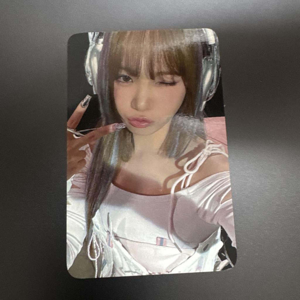[USED] LE SSERAFIM Trading Card Chaewon