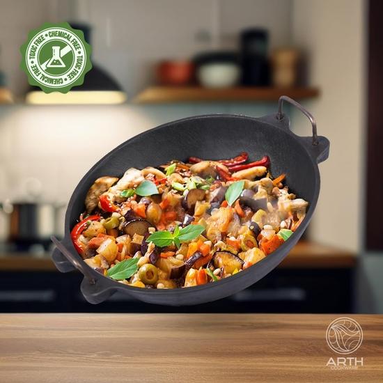 Arth Kadai en fonte pré-assaisonné 10 pouces avec manche en acier inoxydable, surface antiadhésive naturelle, 100% sans toxines