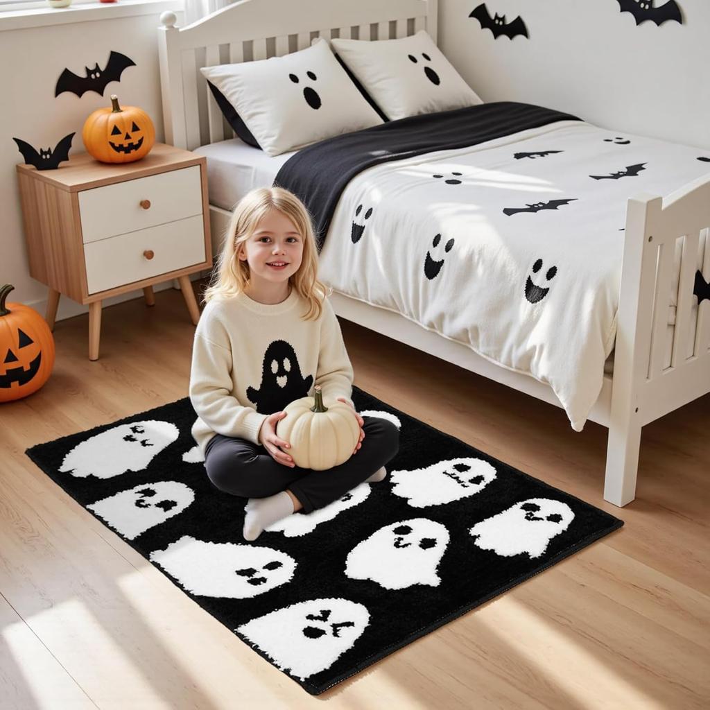 Halloween Bathroom Rug Spooky Black White Ghost Bath Mat for Halloween Bathroom Decor Non-Slip Washable Ghost Bath Rug for Front Doormat, Bedroom Rug