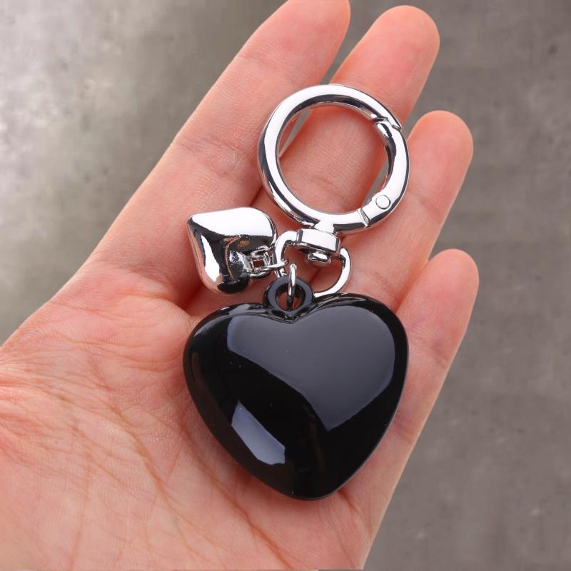 Stylish Keychain with Large Heart Pendant Dainty Heart Keyring Stylish Key Chain Delicate Decoration for Key and Bag