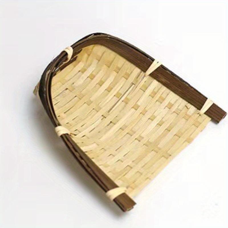 1Pc Mini Handmade Bamboo Fruit Basket for Outdoor Patio Garden Picnic Home Kitchen Dining Room Living Room Halloween Gift Christmas Gift