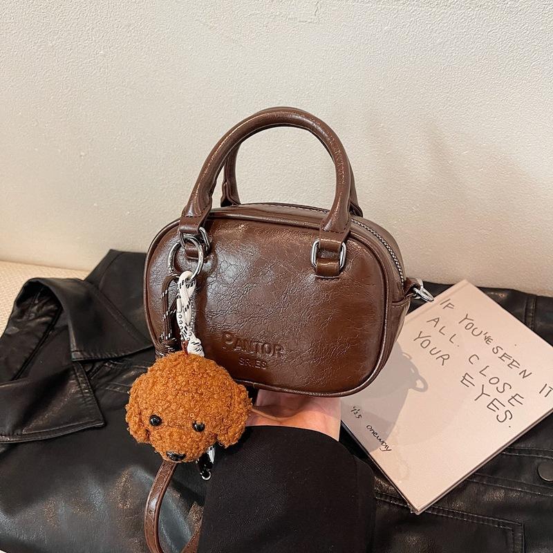 Stylish simple bag casual niche Maillard portable retro versatile high-end messenger women's bag