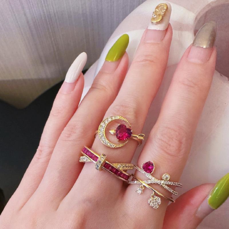Geometric Pink Eyecatching Diamond Ring For Women Adjustable Trendy And Accessory Stylish
