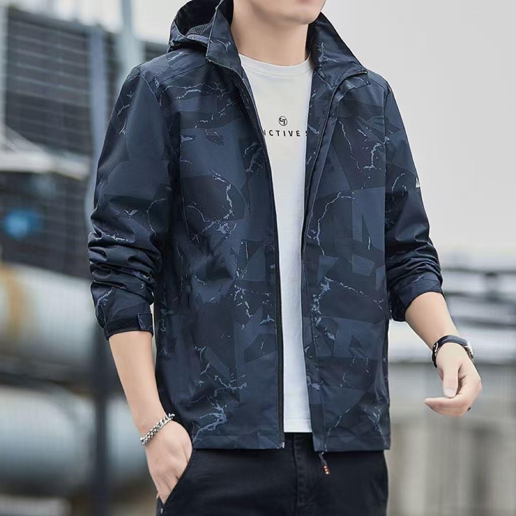 Men's Spring Autumn Jacket Outdoor Sports Lightweight Windproof Water-resistant Camouflage Top Layer Thin Men's Coat