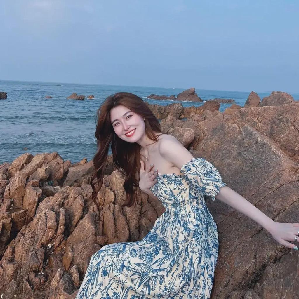 Petite Off-the-Shoulder Floral Bustier Dress, Spaghetti Strap Summer Beach Outfit.