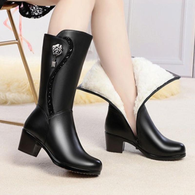 Women Winter Boots Thick Wool Warm Snow Boots Fashion Pointed End Mid-calf Leather Boots for Women Plush Cotton Boot Botas Mujer