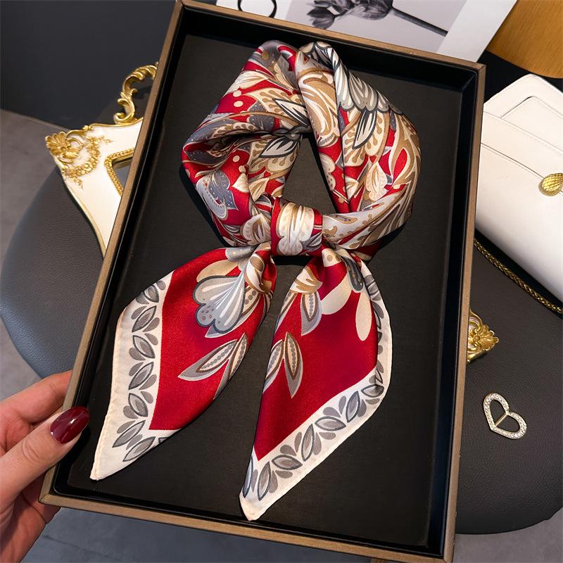 Women's 70cm Leopard Print Silk Scarf - Versatile Square Scarf for Professional and Casual Wear