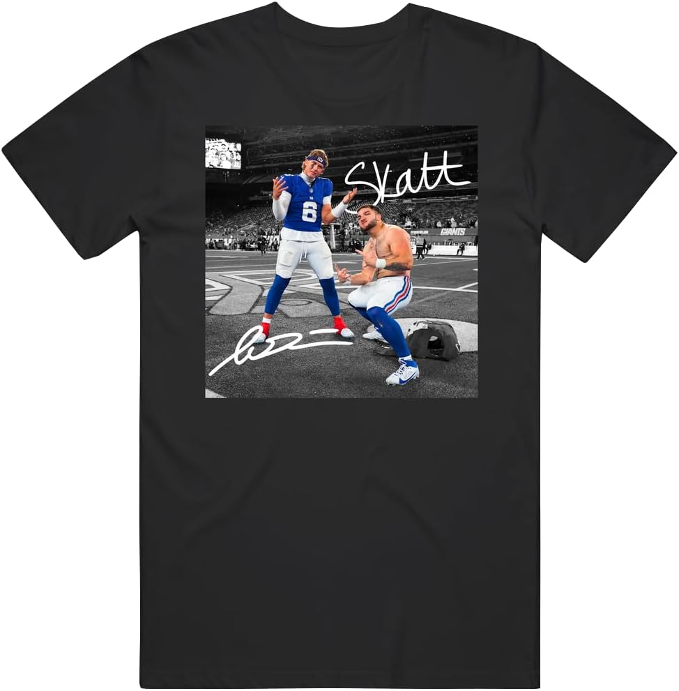 Giants Football Players Daniel Jones and Darren Waller Are Featured On This Skatt T-shirt.