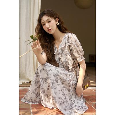 Women's Dress 2023 Summer New V-neck Puff Sleeve Floral High Waist French Style Commuter Ruffle Design Pullover Dress MXC37L1513