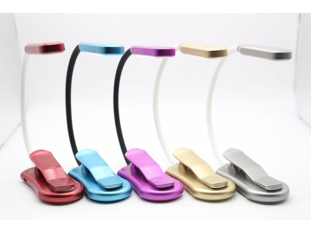 LED Eye Protection USB Clip-On Desk Lamp for Reading