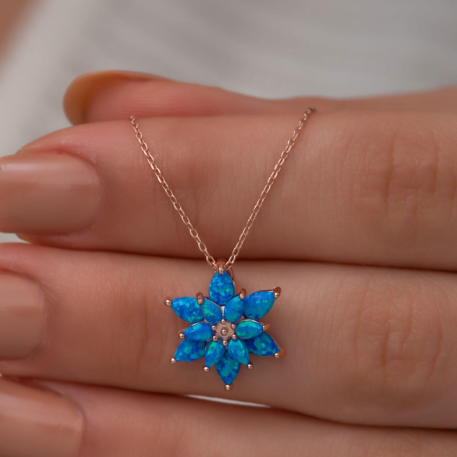 

Ожерелье Lotus из серебра 925 пробы с опалом