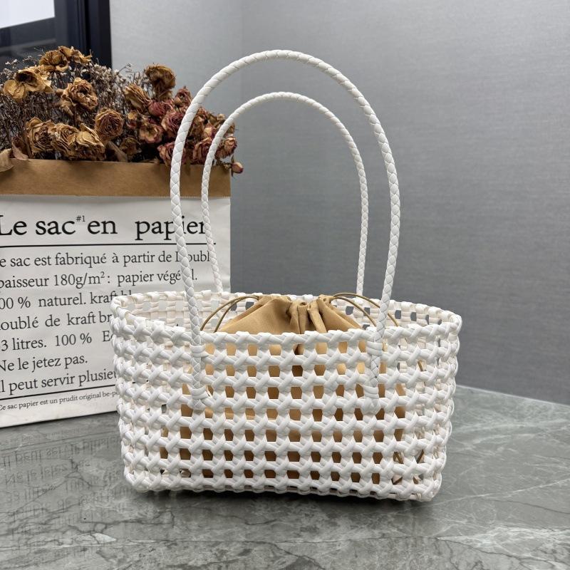 Korean Style Ins Hollow Out Woven Basket Bag Candy Color Beach Bag Handmade Straw Rattan Shoulder Handbag for Women Travel