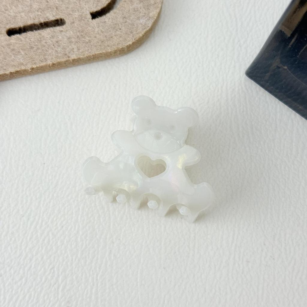 Medium Love Heart Bear Acetate Claw Hair Clip - Cute & Exquisite Hair Accessory