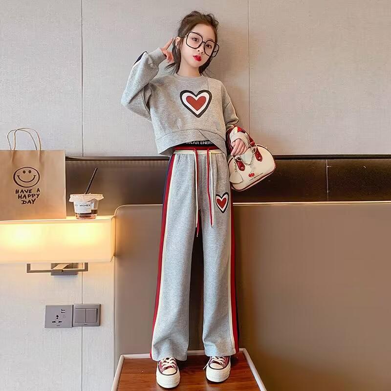 Cartoon Love Top + Trousers Two-piece Girls Korean Spring Suit Sports Suit