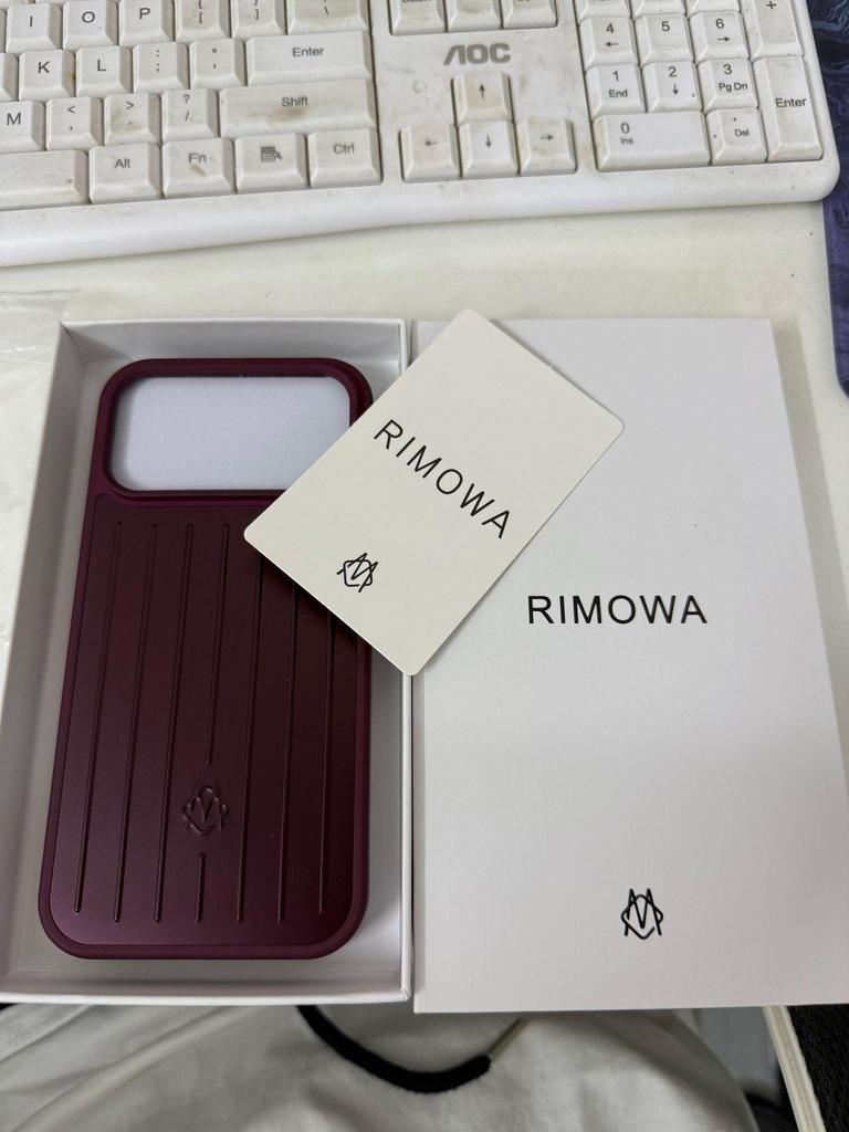 RIMOWA Magnetische Handyhülle für iPhone 17/18 Pro Max - Schutzhülle Koffer