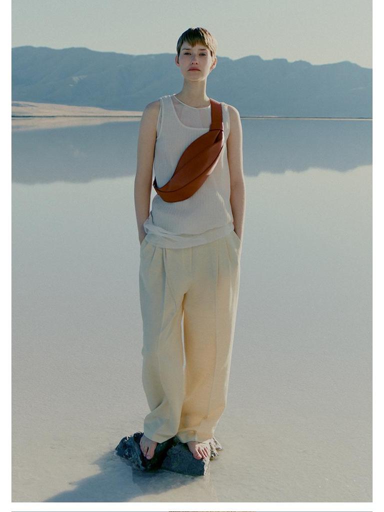 Sommerausgabe: Polene Croissant Rindsleder Umhängetasche—Geräumige Damen Schultertasche