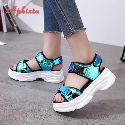 Calzado para mujer – Sandalias