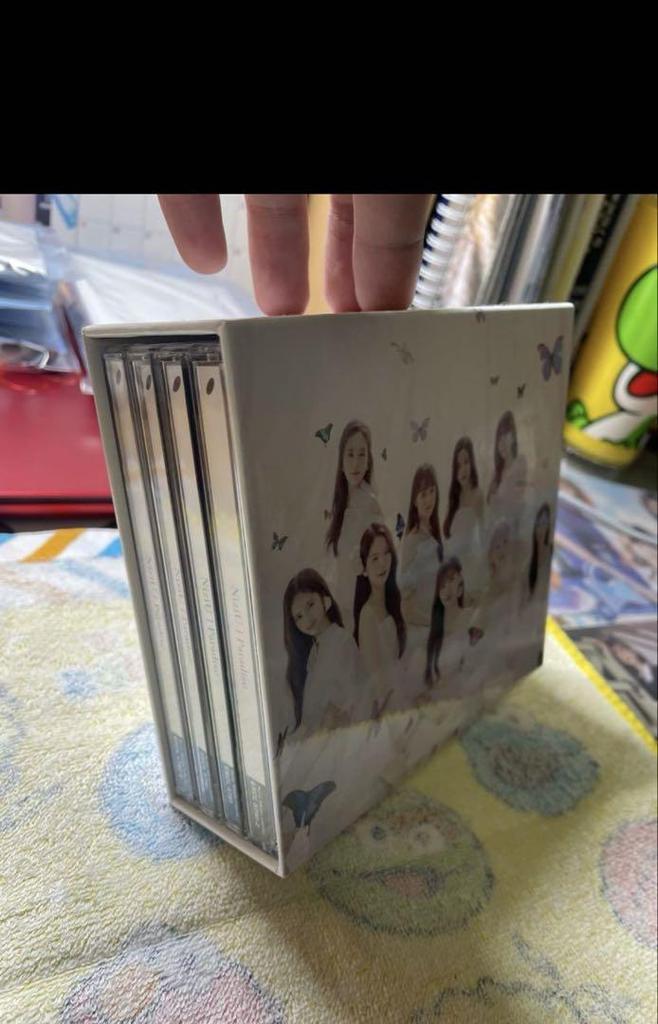 [USED] NiziU Paradise CD with BOX