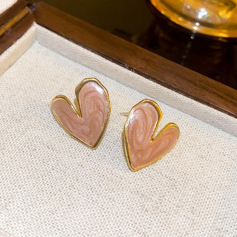 Vintage French-Style Silver Needle Earrings - Women's Elegant Studs with Retro Court Charm