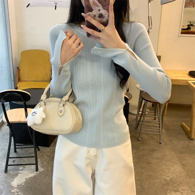High-end pit strip with knitted bottoming shirt for women's autumn and winter waist and thin short top, soft waxy long-sleeved sweater
