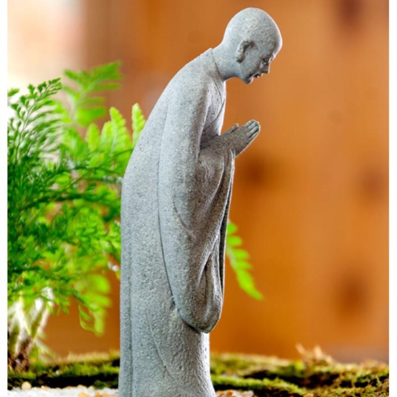 Praying Monk Statue Buddhas Statue Figurines Aquarium Decorations for Garden Outdoor Indoor Ornament Fish Tanks Decors