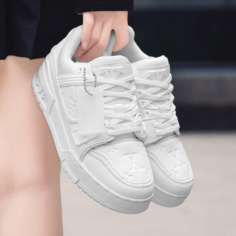 Autumn and winter new leather board shoes niche casual shoes sports shoes heightening men