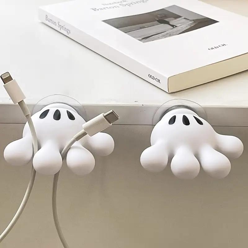 2Pcs Palm Hooks - Versatile Suction Cup Holder for Toothbrushes Cables & Towels Perfect Craft Gift Set for Birthdays New Year