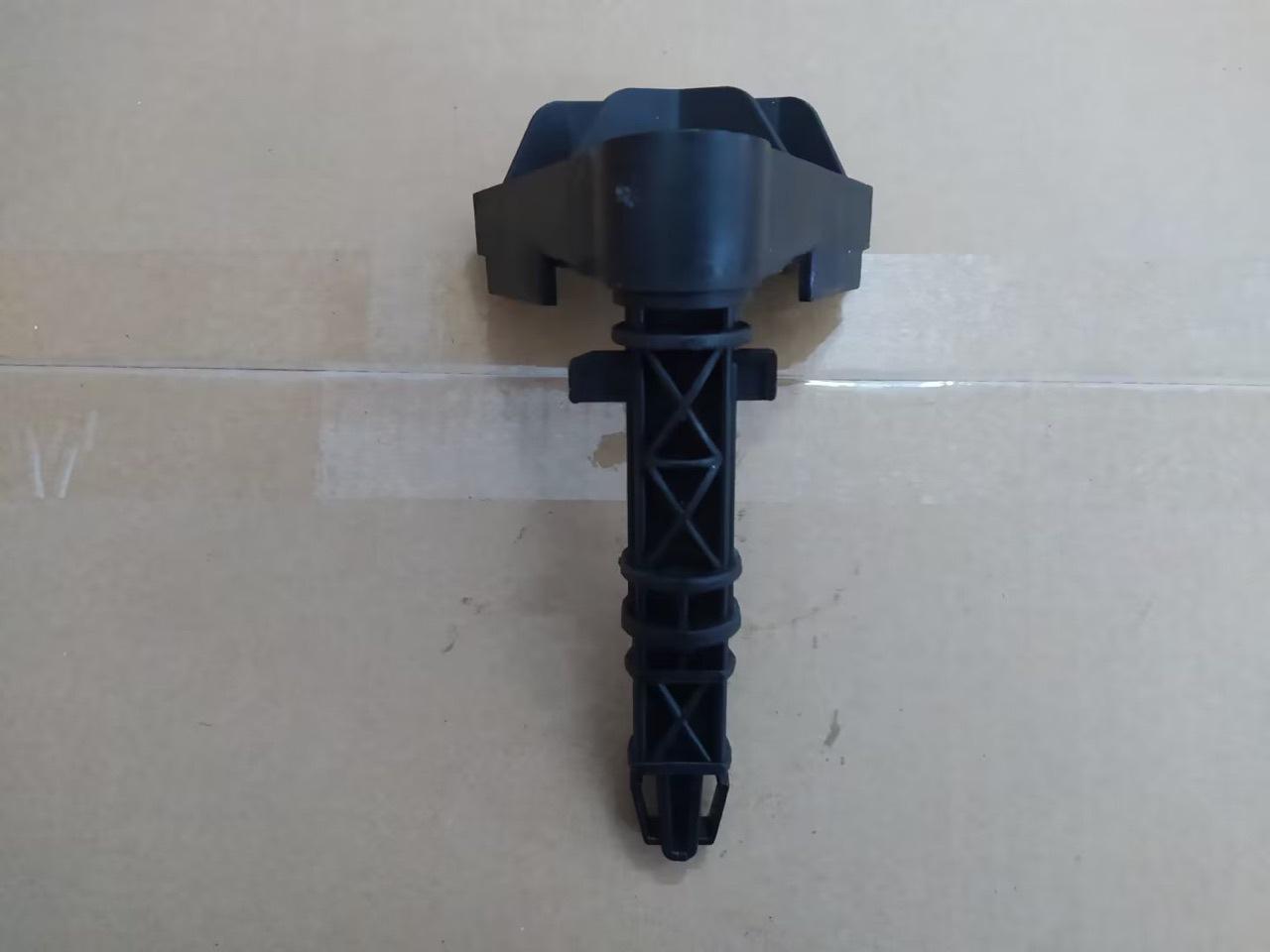 

Smart453 Универсальный двухдверный замок капота Вставка решетки A4537512200