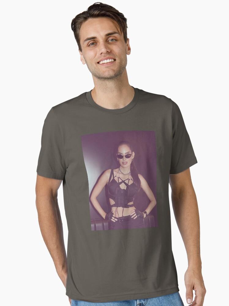 Sara Landry Lilly Palmer Techno Psytrance DJ Rave Essentials Essential T-Shirt