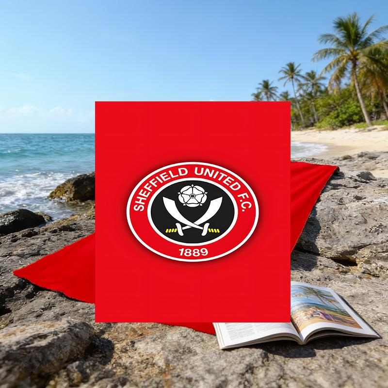 1pc Football Team (53) Beach Towel, Beach and Seaside Swimming Pool Equipment, Fashion Pattern, Rectangular, Travel Essentials