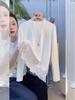 This Year's Popular Korean-Style Lace Splicing Thermal T-Shirt for Women: White Inner Layer Base Shirt Niche Top