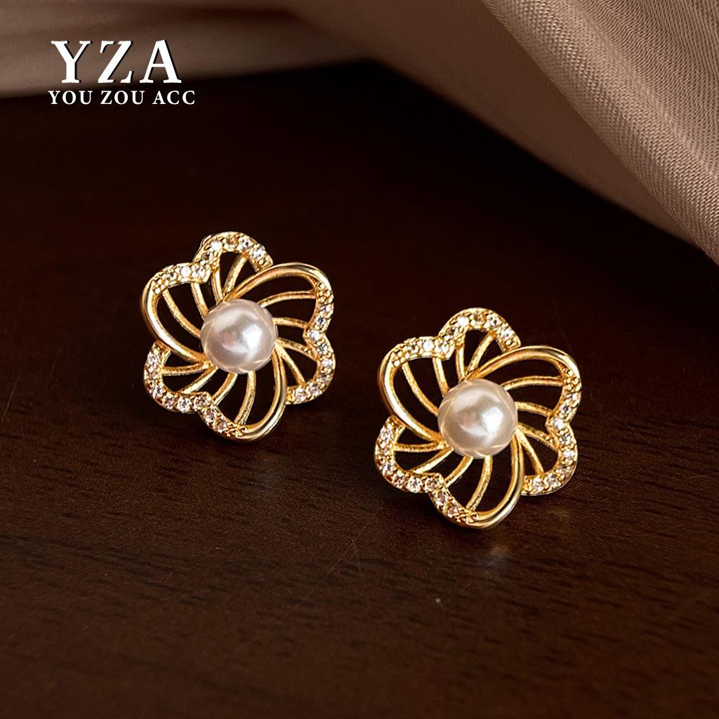 Copper-Plated Zircon & Pearl Flower Stud Earrings - French Luxury, High-End Niche Style