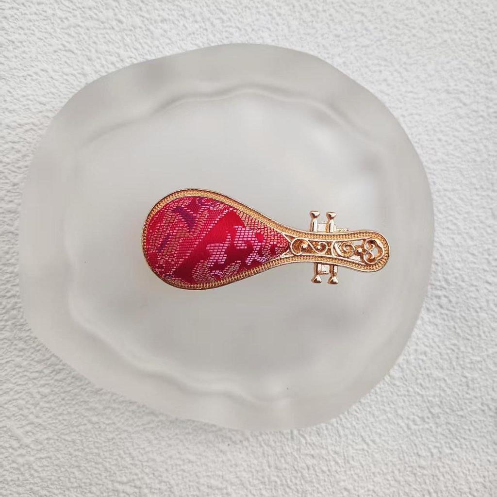 Handgefertigte chinesische bestickte Haarnadel - Brokat-Entenschnabel-Klammer