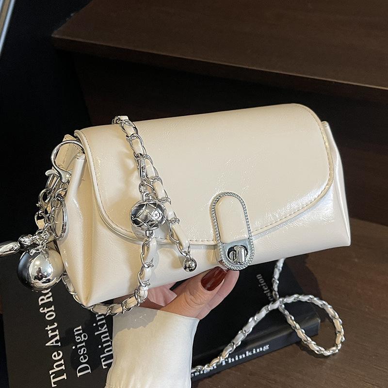 Trendige Mode vielseitige einfache Kette kleine quadratische Tasche hochwertiges Nischendesign vielseitige Temperament Umhängetasche