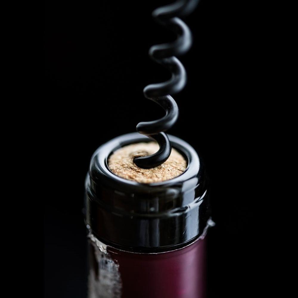 Black Metal Corkscrew Wine Bottle Opener Traditional