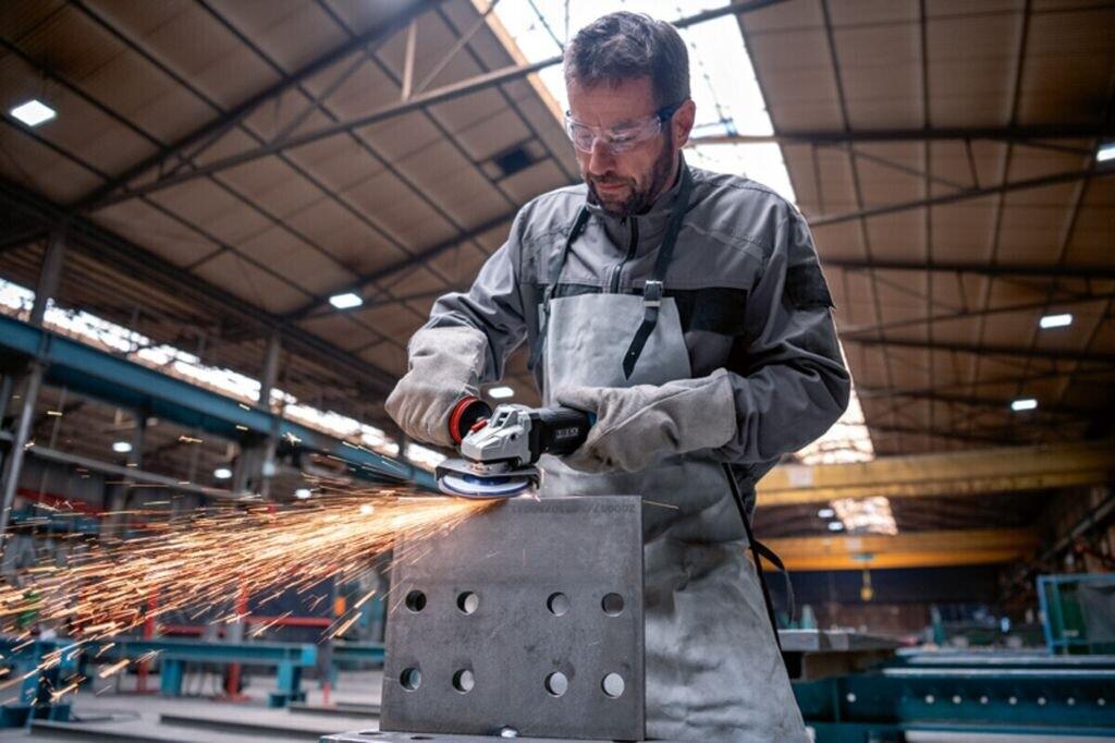 Angle Grinder Bosch Professional GWS 17-150 PS (06017D1600)