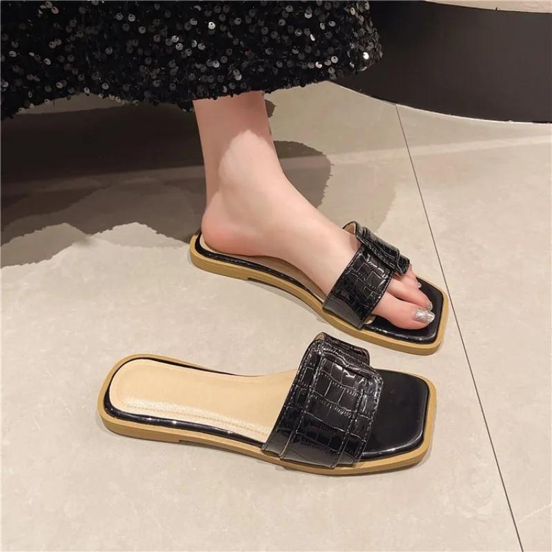 

Fashion 2025 New luxury soft casual fashion PU slippers casual flat shoes women s slippers women s slide superfiber grain folds 35-43 43 чёрный
