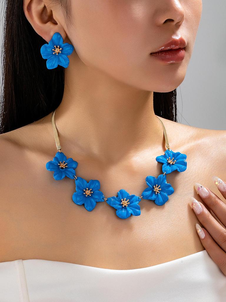 Exquisite Double Flower Necklace & Three-Dimensional Floral Earrings Set