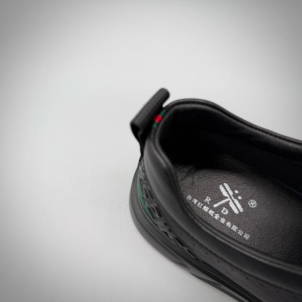 Men's Genuine Cowhide Casual Skate Shoes - Versatile, Lightweight, Breathable White Leather for Autumn Trend.