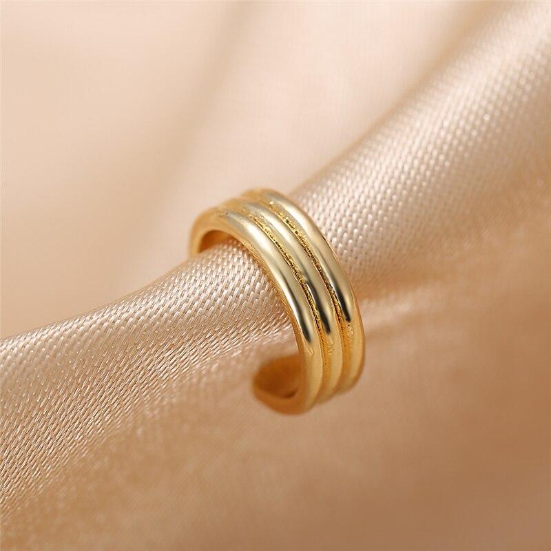 17KM 1PC Geometric Gold Clip Earrings Cuff Earrings For Women Girls Vintage Ear Cuff Star Without Piercing Clip On Ear Jewerly