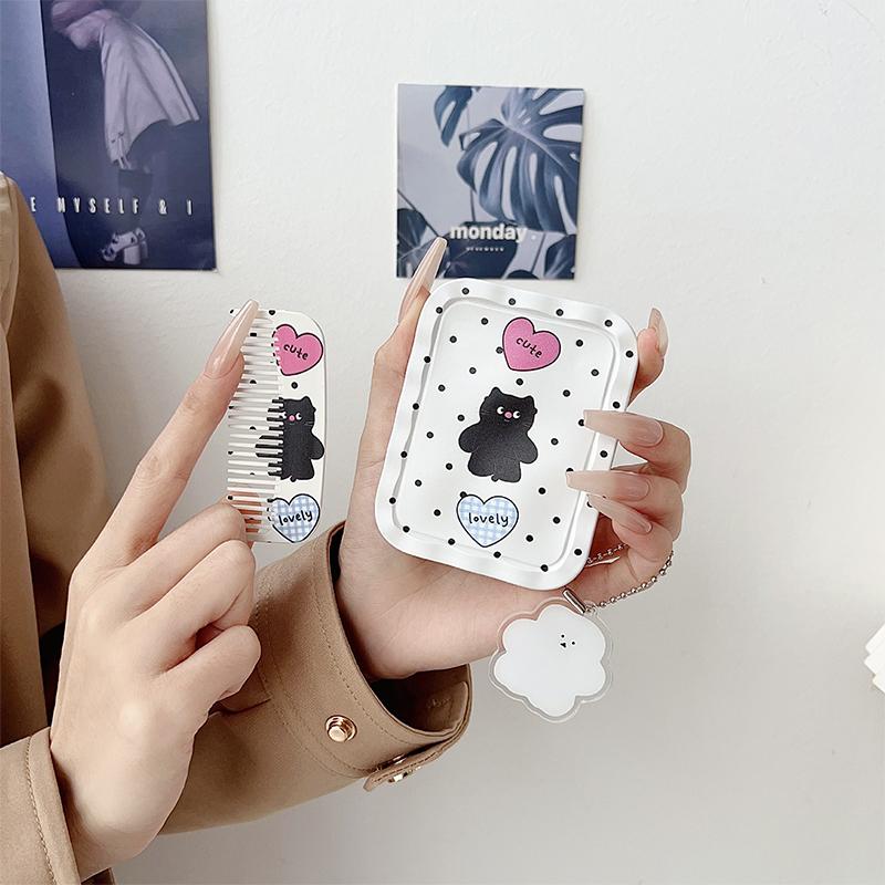 

Portable Cartoon Black Cat Folding Travel Makeup Mirror With Comb Mini Handheld Make Up Tool For Women Girls