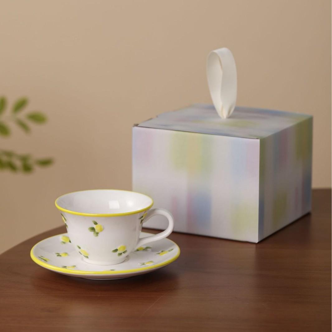

Creative Embossed Rose Coffee Cup Saucer Gift Box Set Gift Ceramic Saucer Large Capacity Water Cup Ceramic Coffee Cup Gift box