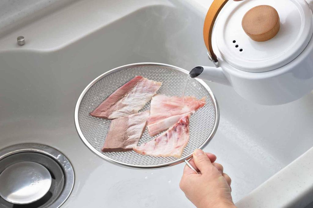 Yoshikawa Life Style Stainless Steel Flat Colander 22cm SJ3600